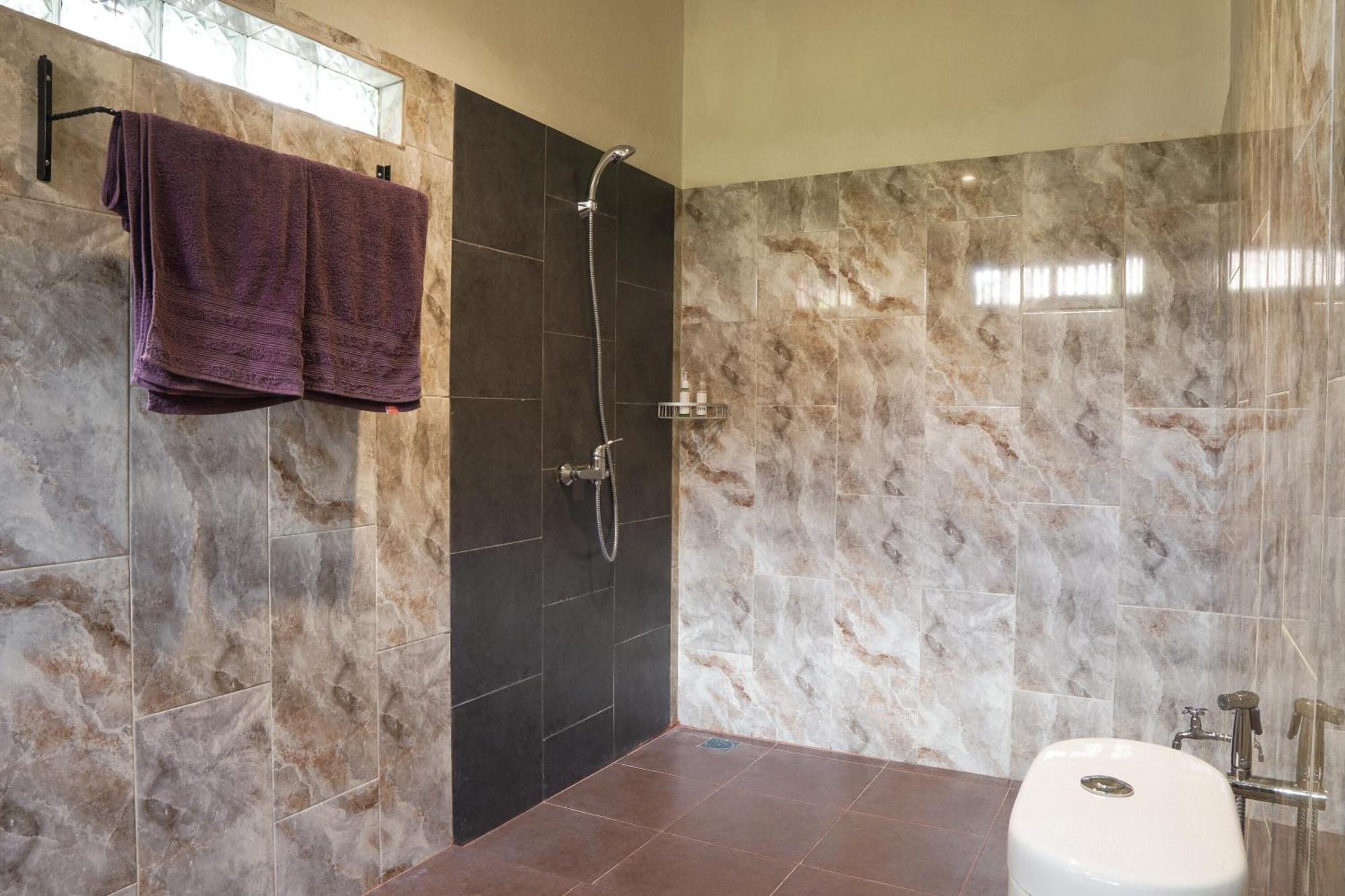 Nirwa 1 Guest house
